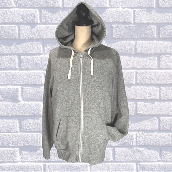 3/$10🙌 DIVIDED Gray Zip-Up Hoodie - Med - Picture 1 of 15